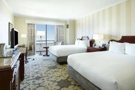 Hilton New Orleans Riverside - 3