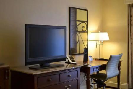 Hilton New Orleans Riverside - 6