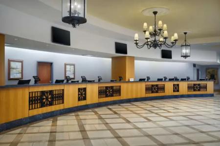 Hilton New Orleans Riverside - 33