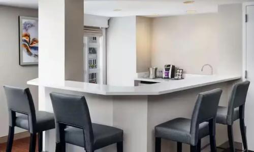 Hilton New Orleans Riverside - 74