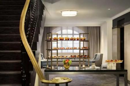 Hilton New Orleans / St. Charles Avenue - 13