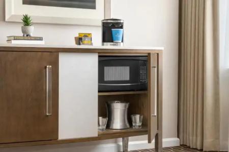 Hilton New Orleans / St. Charles Avenue - 47