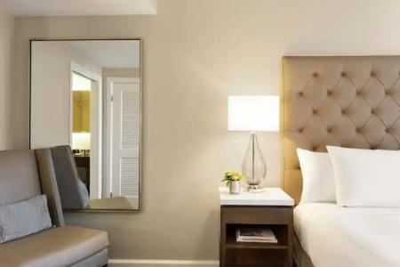 Hilton New Orleans / St. Charles Avenue - 39