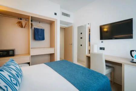 THB Los Molinos Adults Only - 101