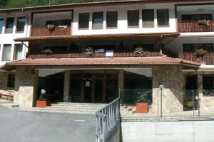 Fisherman's Hut Family Hotel, Devin