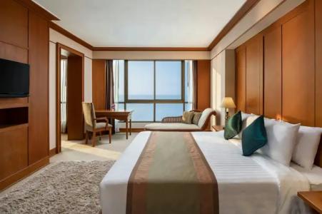 Cholchan Pattaya Beach Resort - SHA Extra Plus - 59