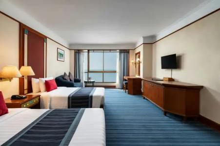 Cholchan Pattaya Beach Resort - SHA Extra Plus - 55