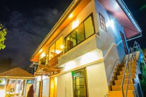 BaanRimNam Resort Trat, Trat