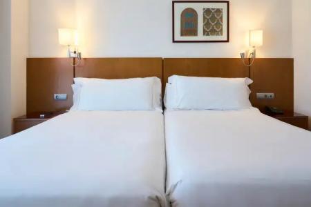 Senator Granada - 34