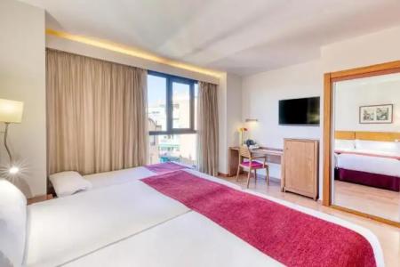 Senator Granada - 60