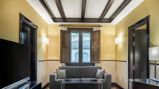 Palacio de Santa Paula, Autograph Collection - 129