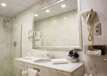 Los Angeles & Spa - 8