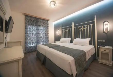 Los Angeles & Spa - 5