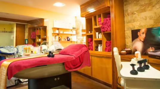 Los Angeles & Spa - 33