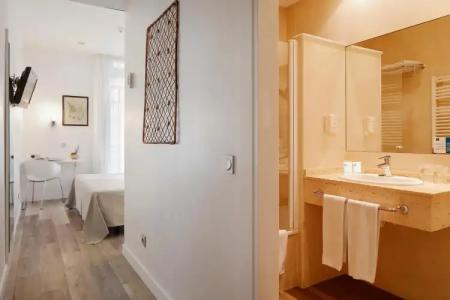 Santa Rosa, Bluees - 4