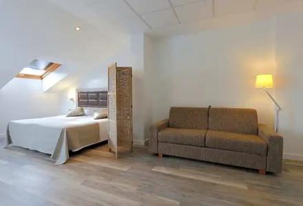 Santa Rosa, Bluees - 48