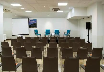 Zentral Gijón Rey Pelayo - 40