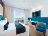 Triple room with sea view