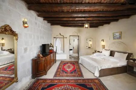 Dilek Tepesi Cave - 42