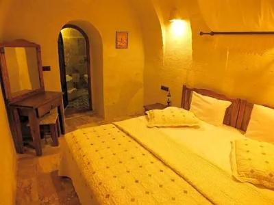 Dilek Tepesi Cave - 53