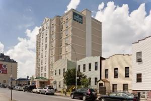 Queens County Inn and Suites, Queens
