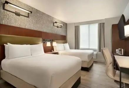 DoubleTree by Hilton New York Downtown - 31