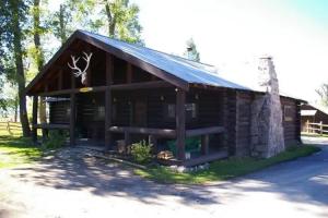 Parade Rest Ranch, West Yellowstone