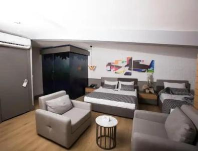 Laren Family & Spa - Boutique Class - 177