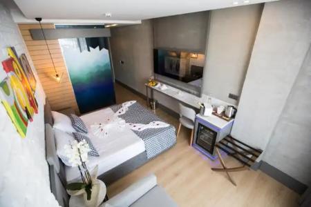 Laren Family & Spa - Boutique Class - 108