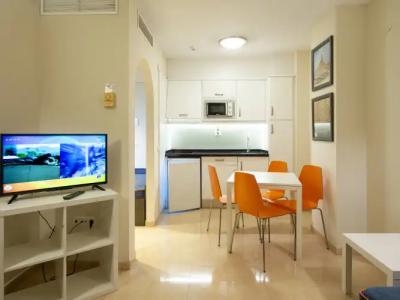 Fuengirola Beach Apartamentos Turísticos - 2