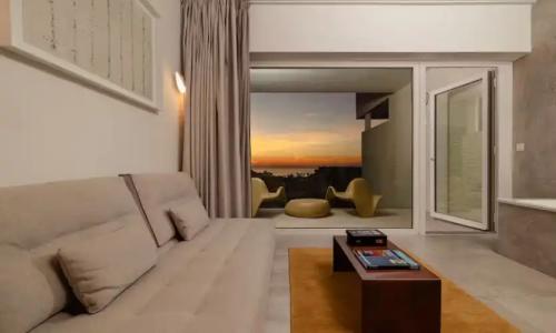 Higuerón Curio Collection by Hilton - 157