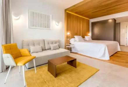 Higuerón Curio Collection by Hilton - 168