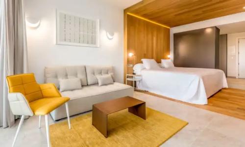 Higuerón Curio Collection by Hilton - 155