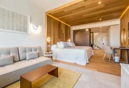 Higuerón Curio Collection by Hilton - 183