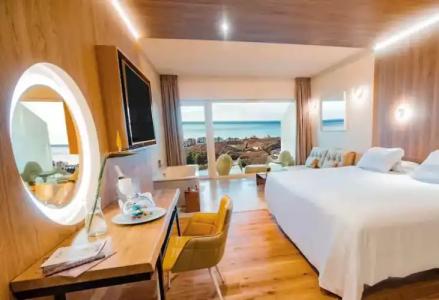 Higuerón Curio Collection by Hilton - 169