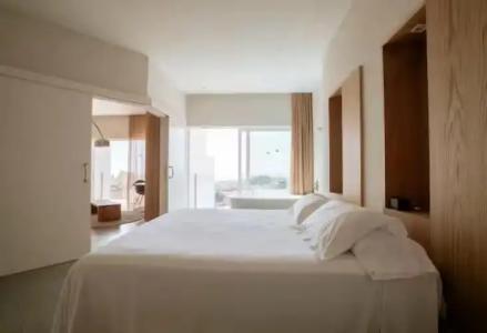 Higuerón Curio Collection by Hilton - 143