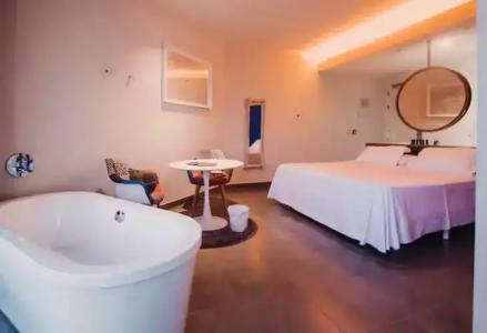 Higuerón Curio Collection by Hilton - 142