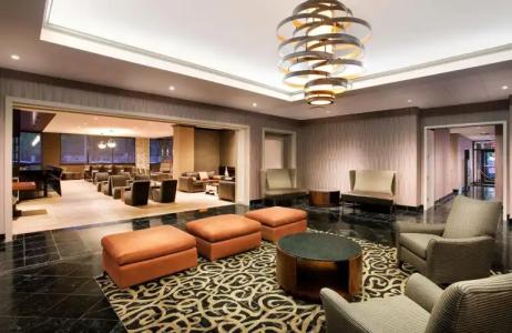 DoubleTree by Hilton & Suites Jersey City - 1