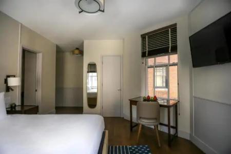 Belleclaire Central Park - 33