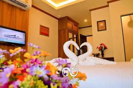Lee Chiang - 24
