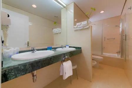 Puertobahia & SPA - 61