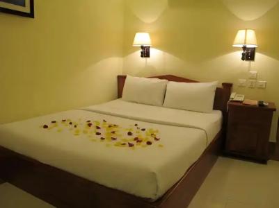 Golden House International - 5