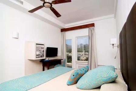 Hoposa Daina- Adults Only - 5