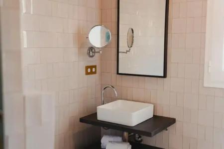 Hoposa Daina- Adults Only - 9