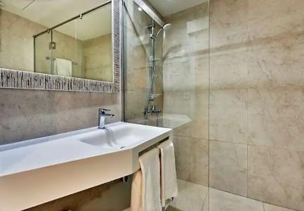 Hoposa Daina- Adults Only - 40