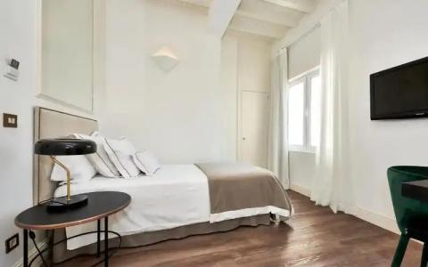 Hoposa Daina- Adults Only - 66