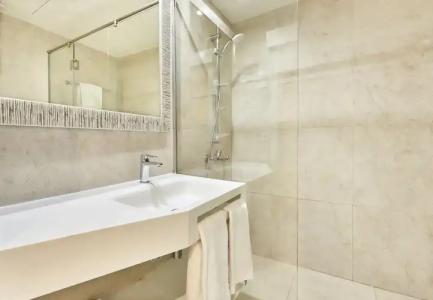 Hoposa Daina- Adults Only - 7