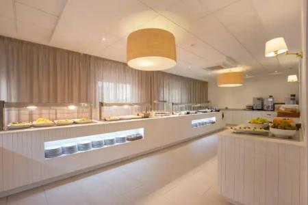 Cabot Romantic- Adults Only - 9