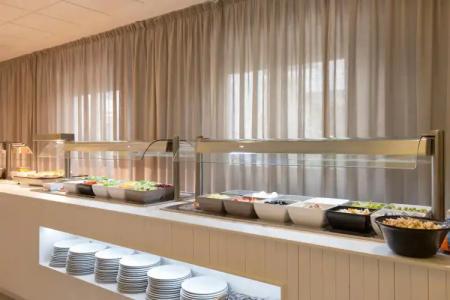 Cabot Romantic- Adults Only - 8