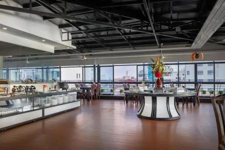 Ohana Phnom Penh Palace - 25